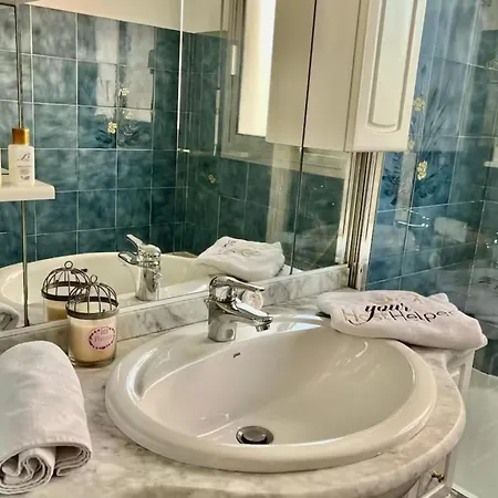 Apartment Bright T2 11 Minutes From The
